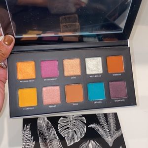 Deck of Scarlet Eyeshadow and Lipgloss Bundle.